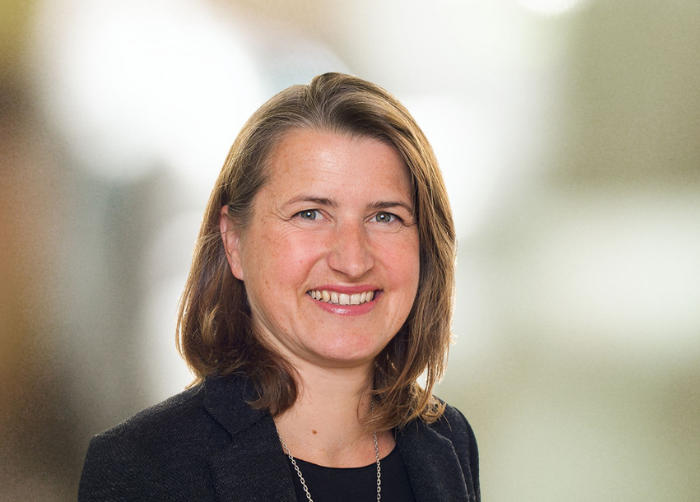 Dr. Anke Reinisch