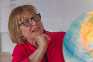 Dozentin Maria Lindner